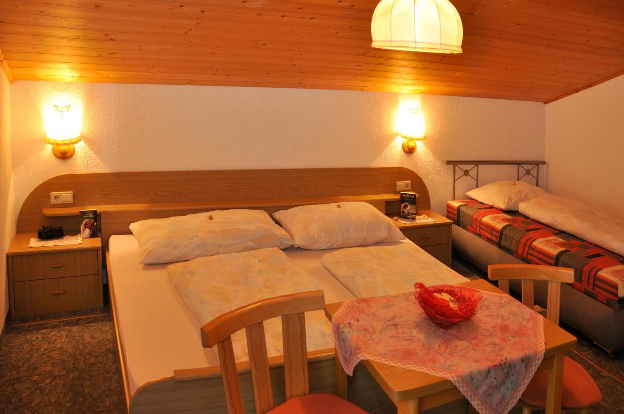 Haus Alpenruh Hotel Sankt Leonhard im Pitztal Ngoại thất bức ảnh