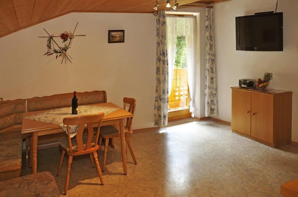 Haus Alpenruh Hotel Sankt Leonhard im Pitztal Ngoại thất bức ảnh